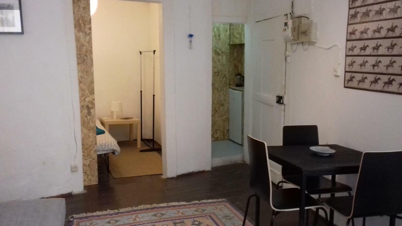 City Center | Chiado Typical Small Flat Lisboa Εξωτερικό φωτογραφία